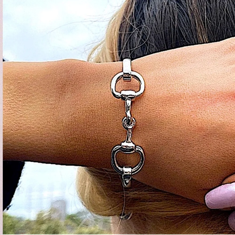 Sterling Silver Horse Bit Design Bangle Bracelet - Picture 3 of 8